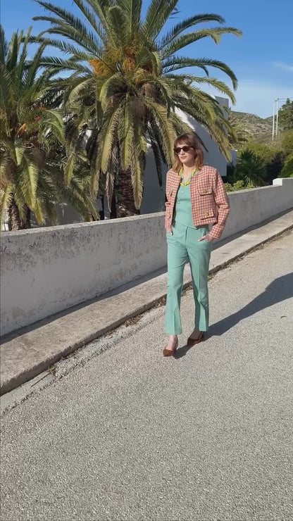 Γιλέκο γαλάζιο με λοξό κούμπωμα